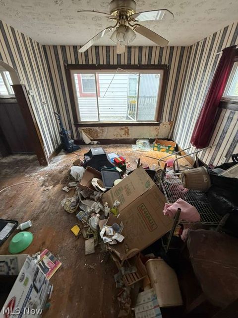 Tiny photo for 322 Madison Avenue, Akron, OH 44320 (MLS # 5202777)