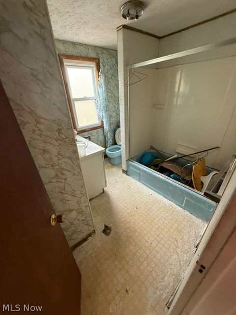 Tiny photo for 322 Madison Avenue, Akron, OH 44320 (MLS # 5202777)