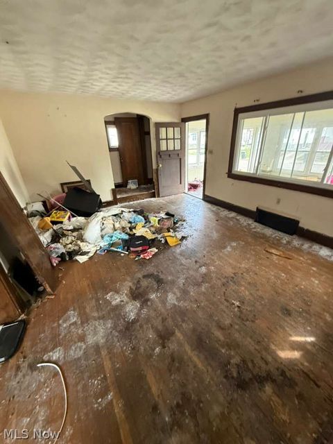 Tiny photo for 322 Madison Avenue, Akron, OH 44320 (MLS # 5202777)