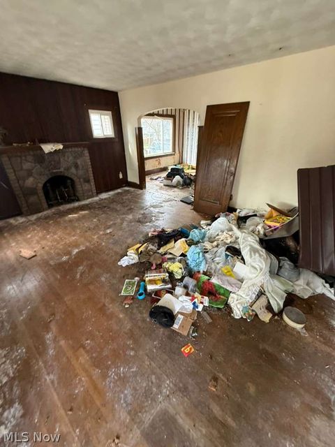 Tiny photo for 322 Madison Avenue, Akron, OH 44320 (MLS # 5202777)