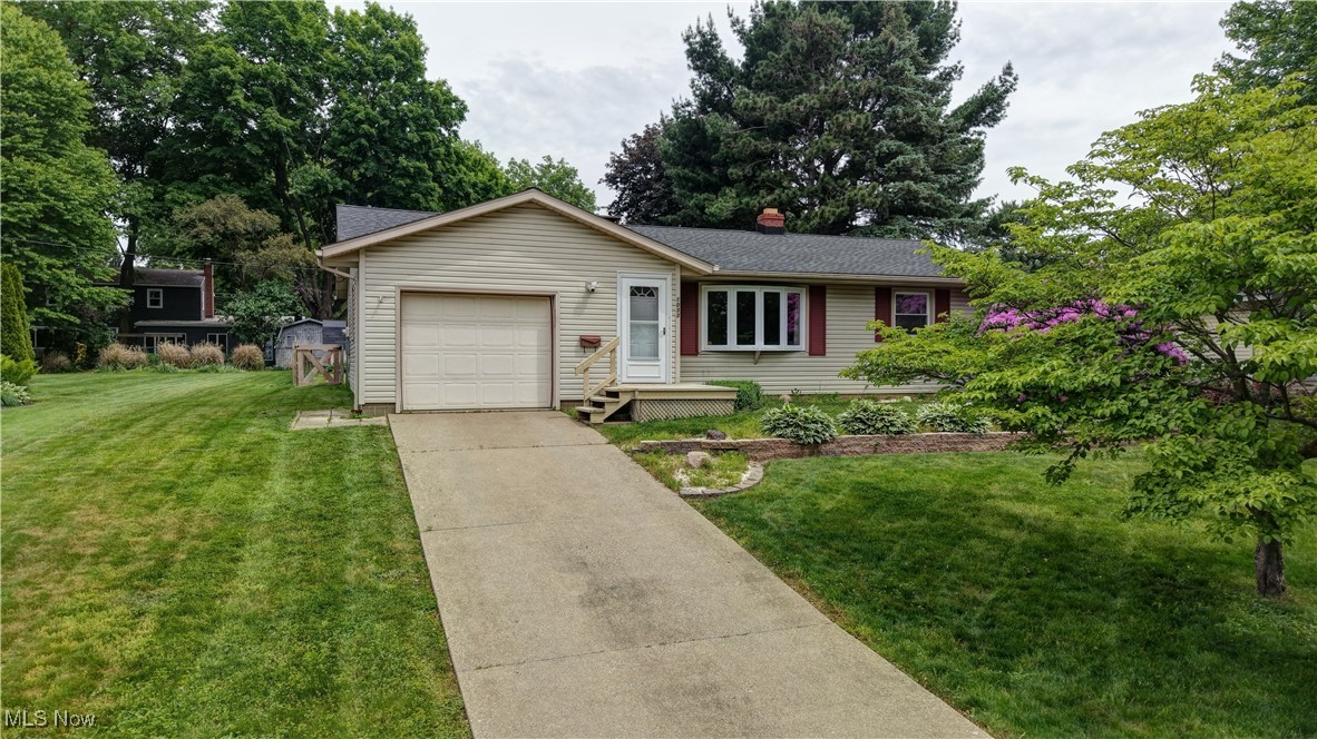 1033 Ridgecrest Drive, Wooster, Ohio image 1