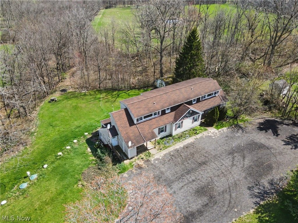 Photo of 16790 Main Market Road, West Farmington, OH 44491 (MLS # 5199892)