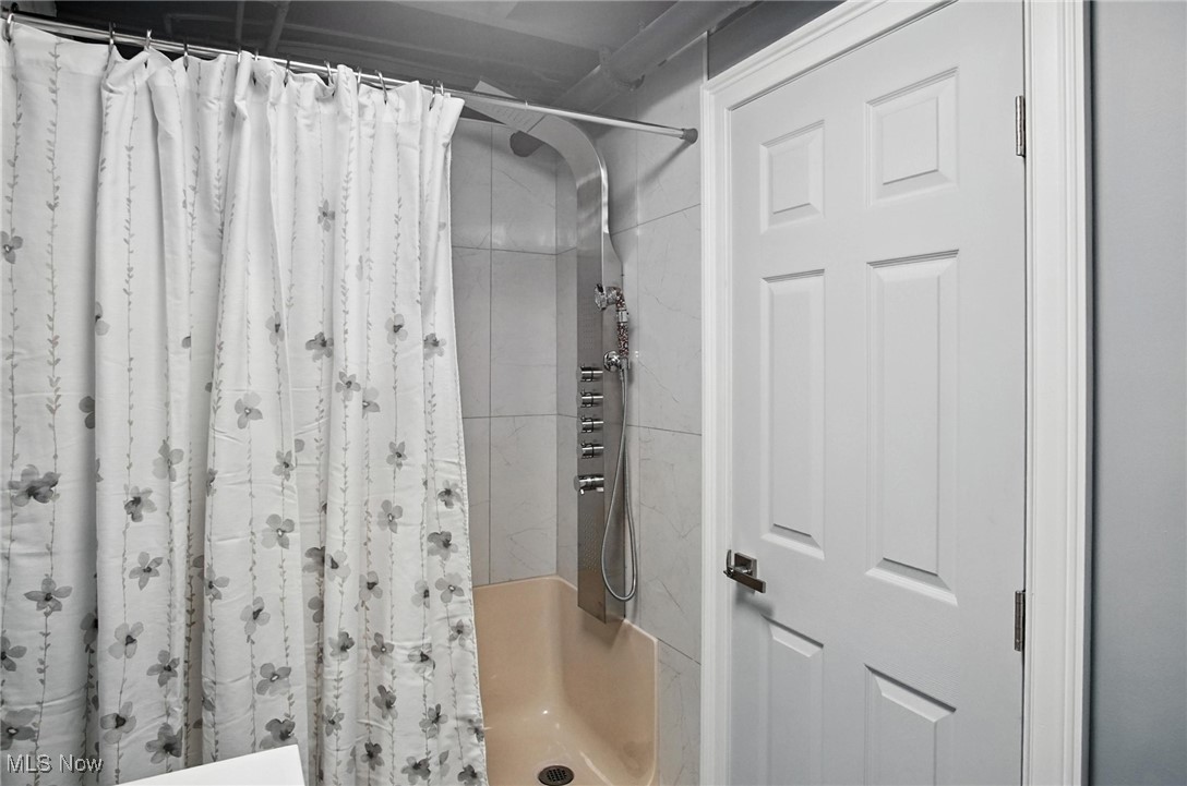 Hollywood - Residential