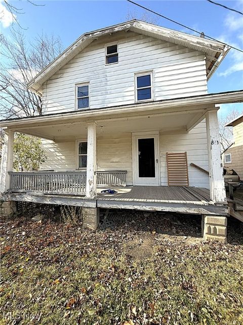 Homes For Sale - 841 N Baxter Street<br/> Allen County, Lima, OH 45801