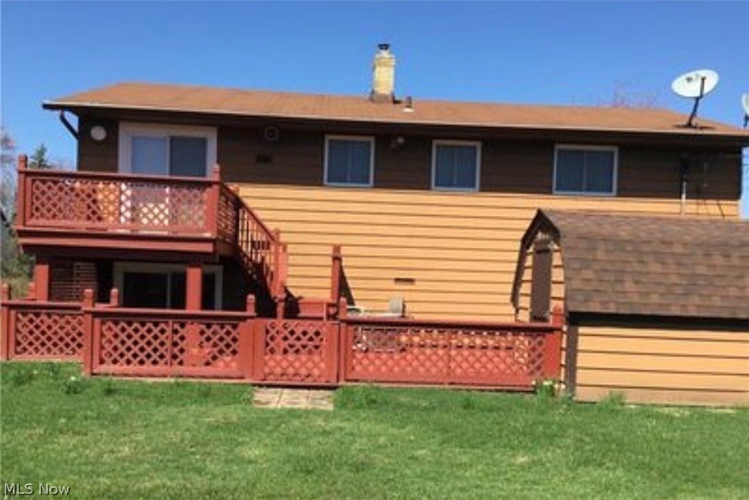 24506 Robinia Drive