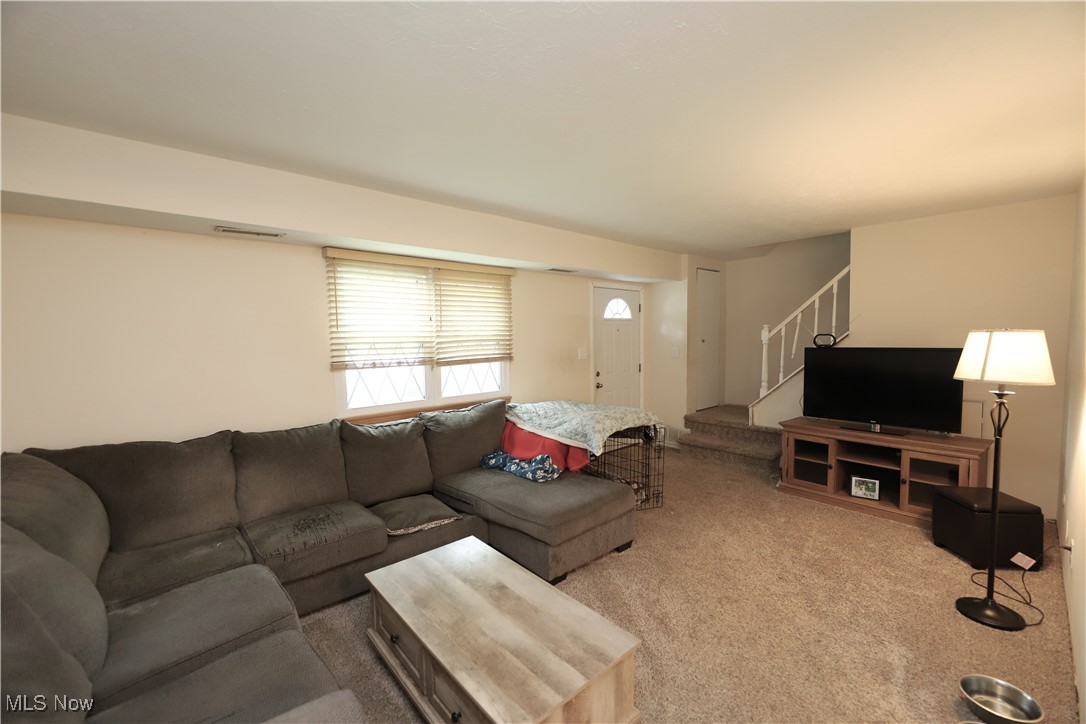 4213 Dennis Lane
