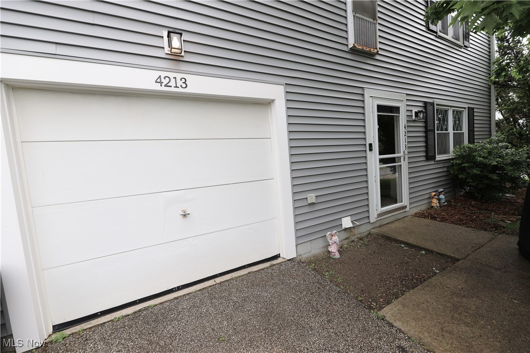4213 Dennis Lane