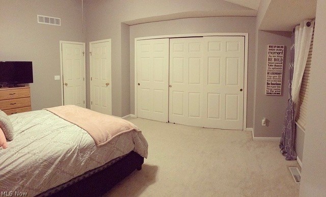 Courtyard Crystal Lake - Residential