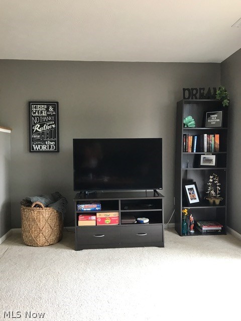 Courtyard Crystal Lake - Residential