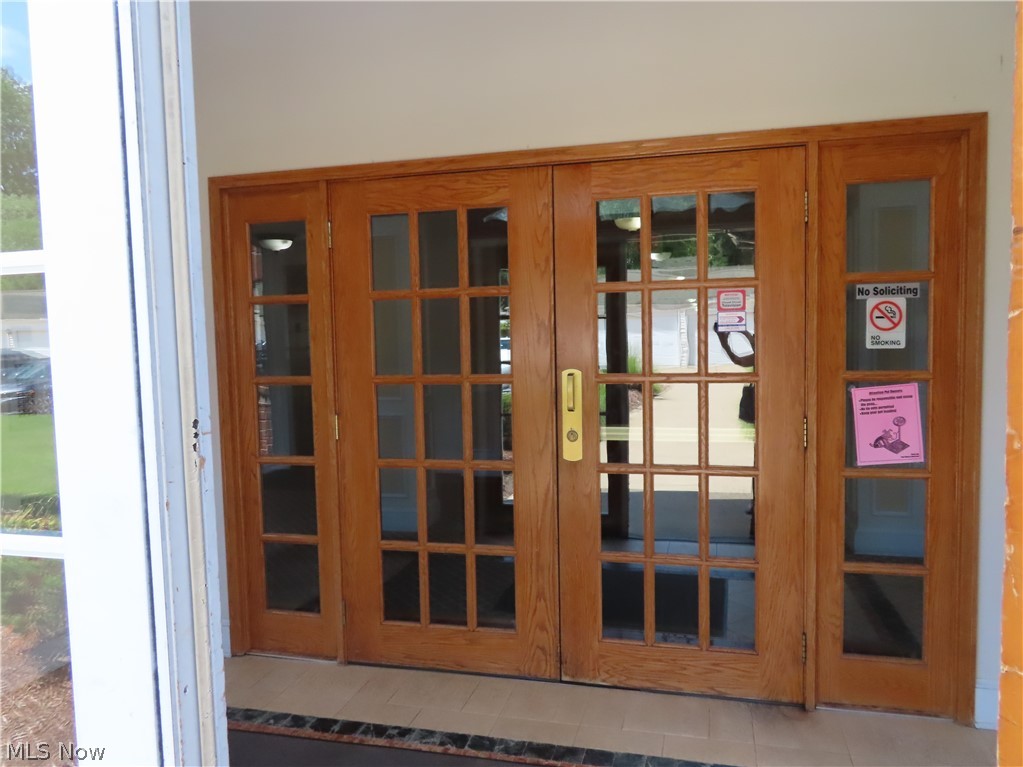 Chandlers Lane Condo - Residential