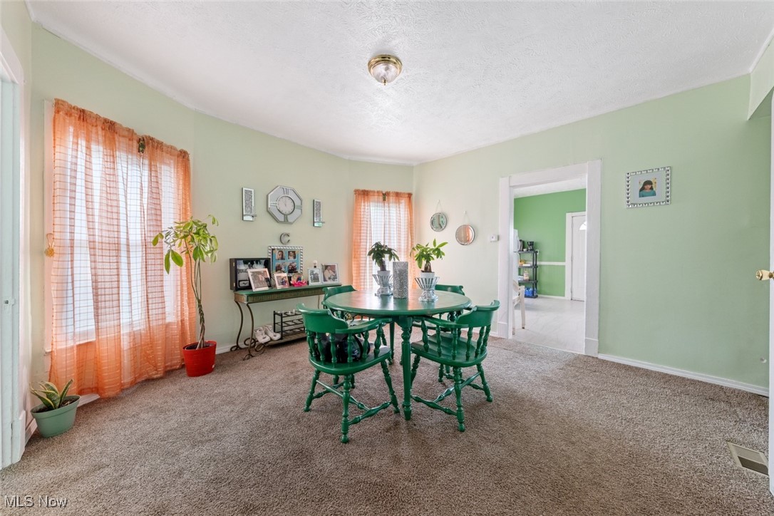 3323 W 58th Street, Cleveland, Ohio image 12