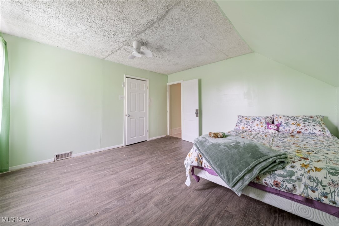 3323 W 58th Street, Cleveland, Ohio image 19