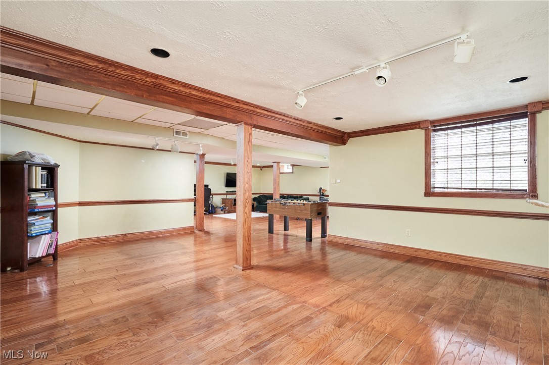 4212 Oviatt Road, Richfield, Ohio image 32