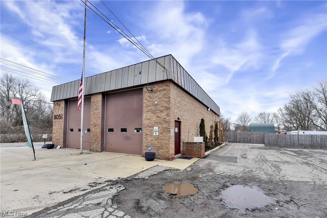 Olmsted Township - Commercial Sale