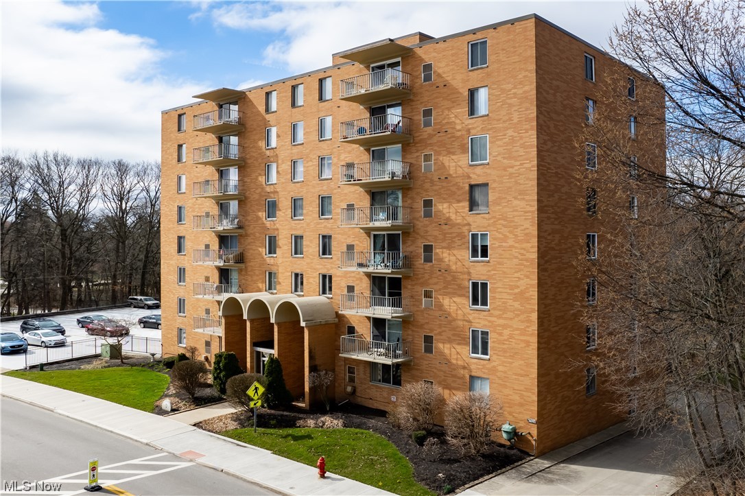 Baldwin House Condo - Residential