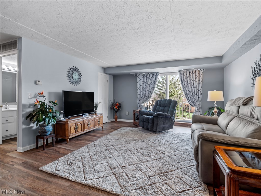 Baldwin House Condo - Residential