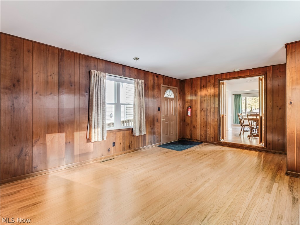 Cuyahoga Falls - Residential