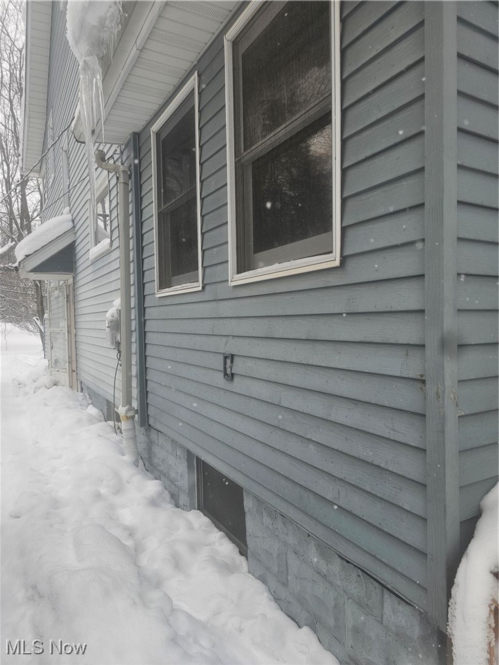 Photo of 25150 Columbus Road, Bedford Heights, OH 44146 (MLS # 5184699)