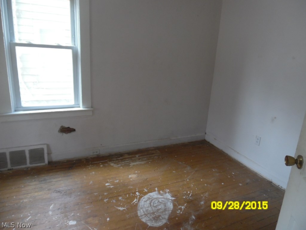 C W Moses - Residential Income