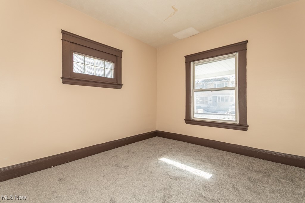 Gund - Residential Income