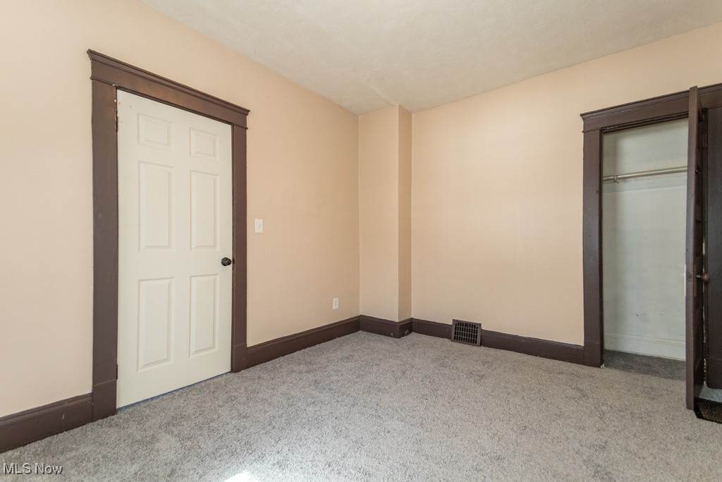 Gund - Residential Income