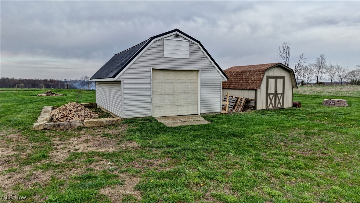 4604 Manchester Avenue, Navarre, Ohio image 29