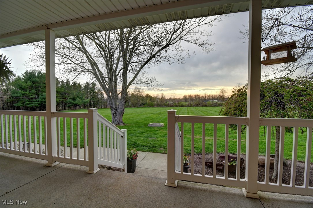 4604 Manchester Avenue, Navarre, Ohio image 4