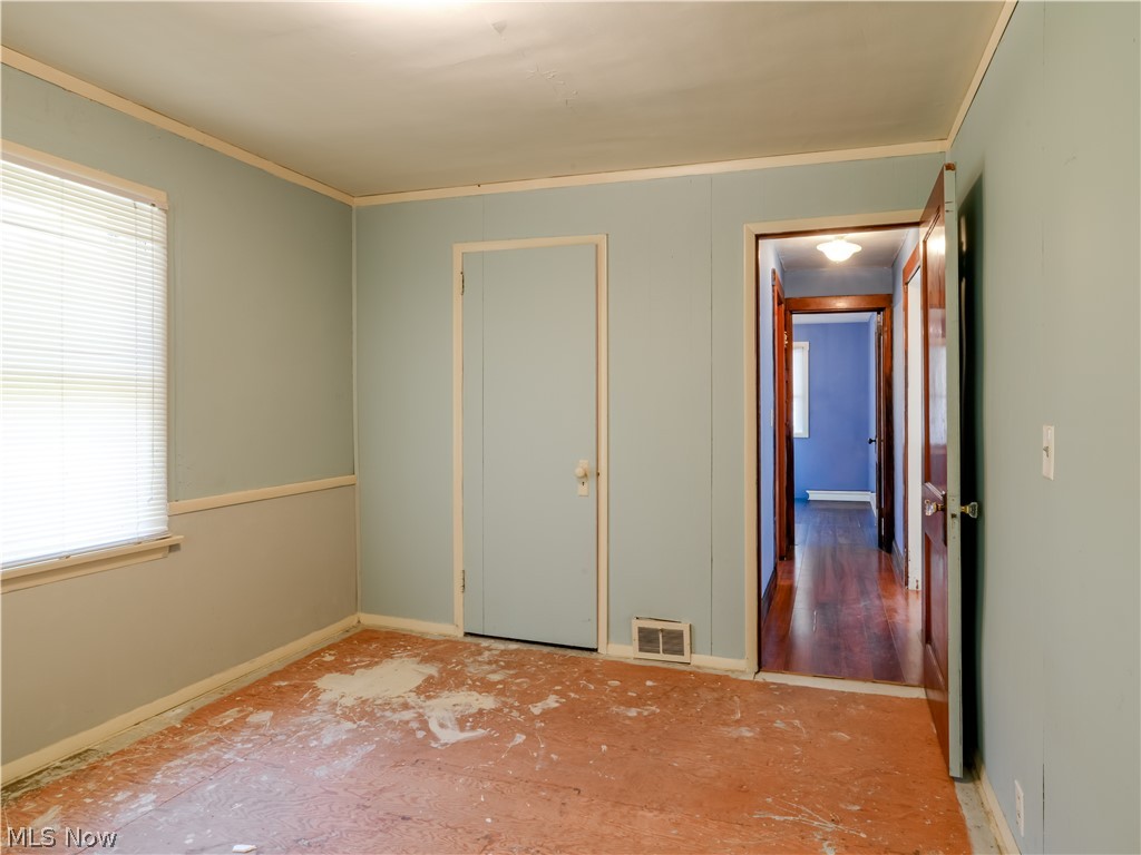 Village/Lowellville - Residential