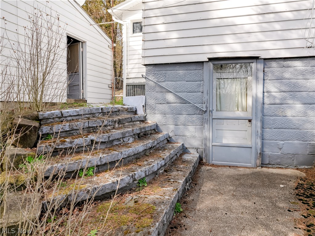 Village/Lowellville - Residential