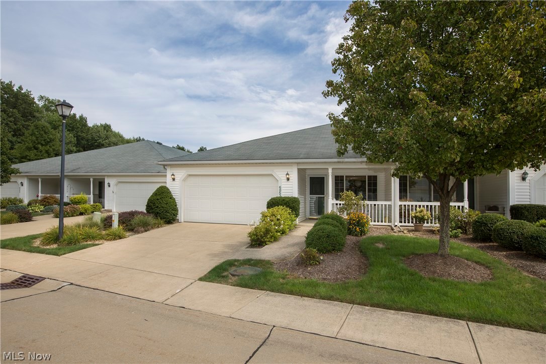 Cottages/Savannah Condos Ph 12 - Residential