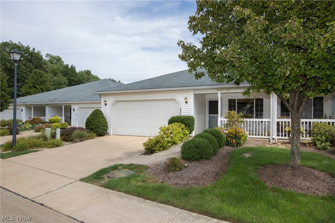 Cottages/Savannah Condos Ph 12 - Residential