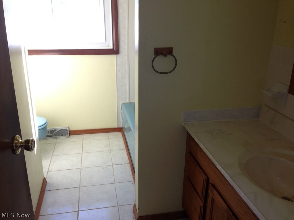 Meadowbrook Estate - Residential