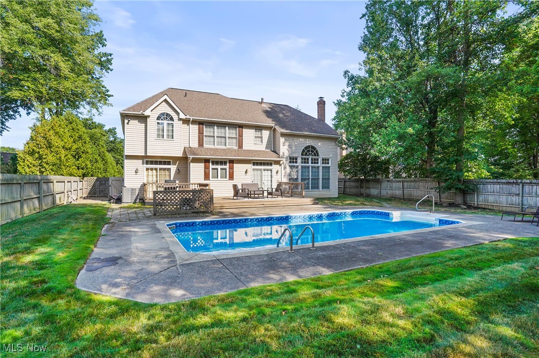 2053 Sperrys Forge Trail, Westlake, Ohio image 4