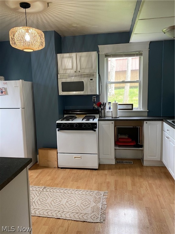 Lees Add/Westview - Residential