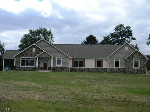 Photo for 1830 Airpark Drive