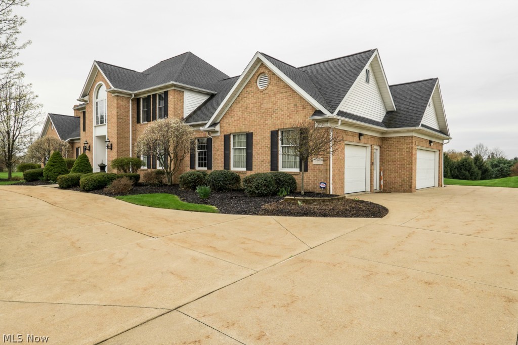 Pine Ridge Glen - Residential