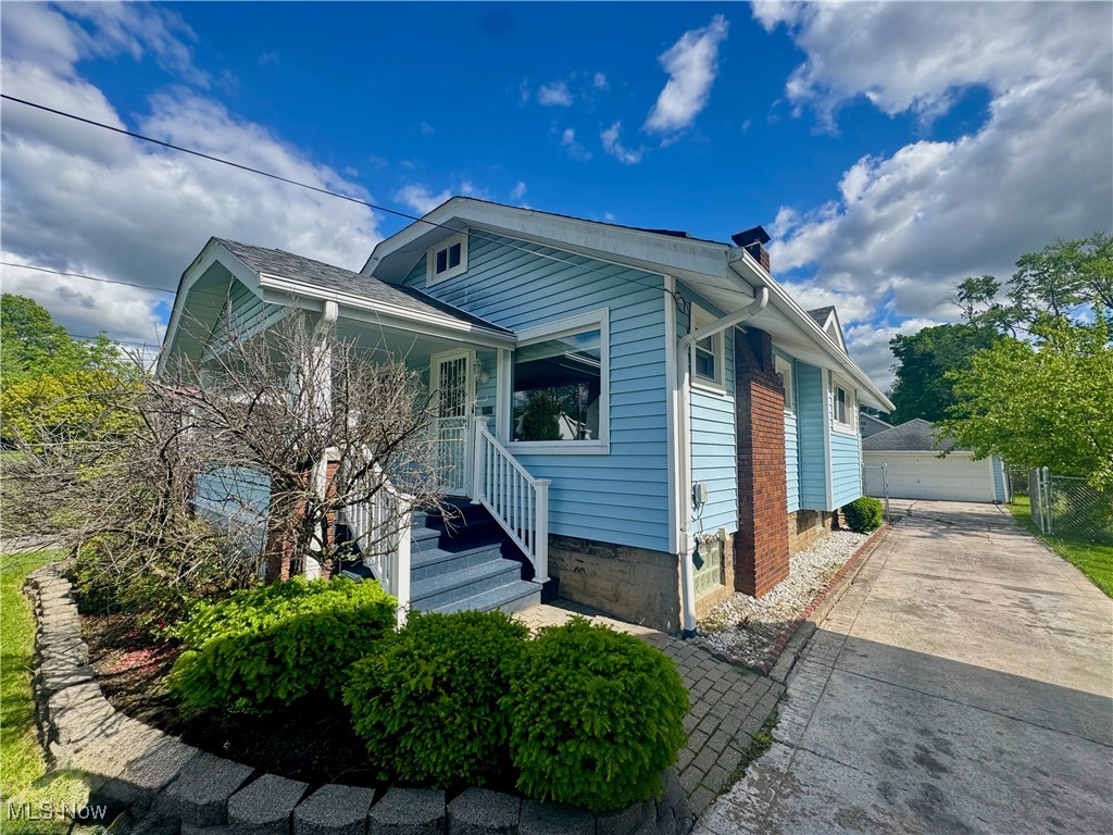 113 Beechwood Drive, Youngstown, Ohio image 2