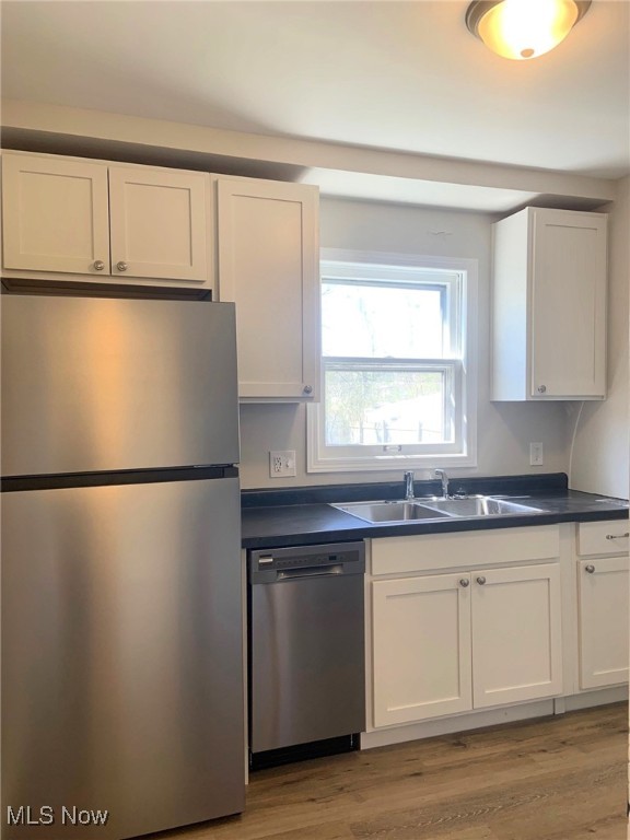 South Euclid, Ohio 44121, United States, 3 Bedrooms Bedrooms, ,1 BathroomBathrooms,Residential,Pending,121394