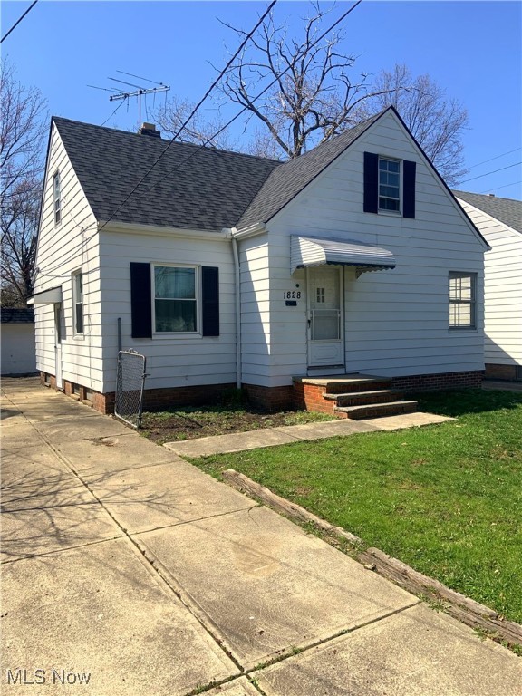 South Euclid, Ohio 44121, United States, 3 Bedrooms Bedrooms, ,1 BathroomBathrooms,Residential,Pending,121394