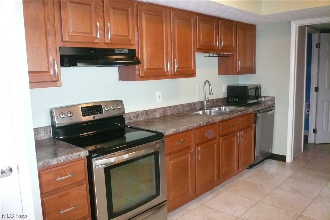 Harbour Light Condo 04 - Residential