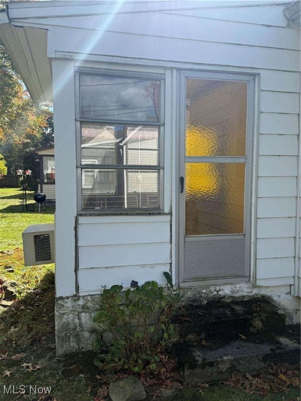 Photo of 1291 Haverston Road, Lyndhurst, OH 44124 (MLS # 5167739)