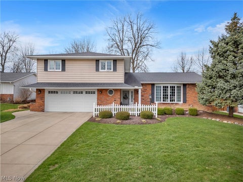 7712 Gerald Drive, Middleburg Heights, OH 44130 - #: 5198134