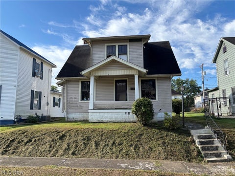 Homes For Sale - 540 Orchard Avenue<br/> Cambridge, OH 43725