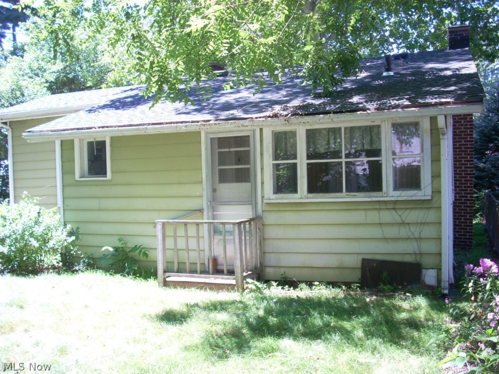 Willobee-On-The-Lake 01 - Residential