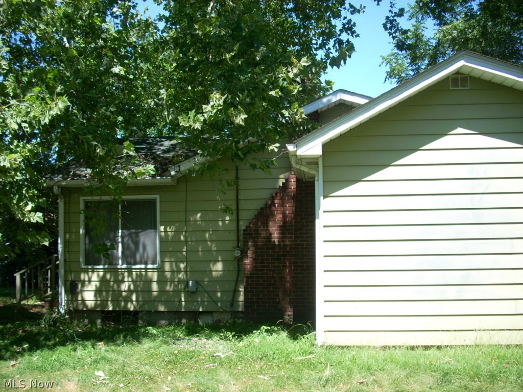 Willobee-On-The-Lake 01 - Residential