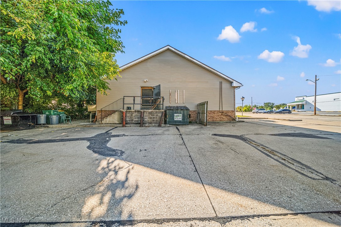 Euclid Ave Sub - Commercial Sale