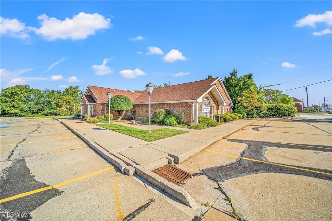 Euclid Ave Sub - Commercial Sale