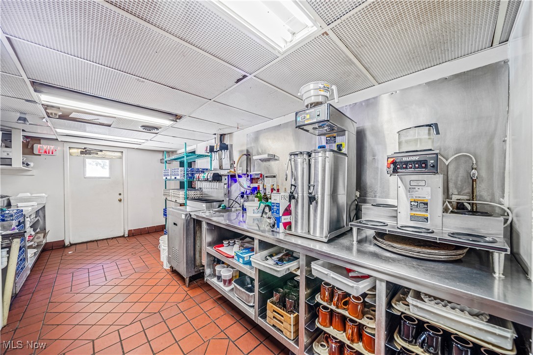 Euclid Ave Sub - Commercial Sale