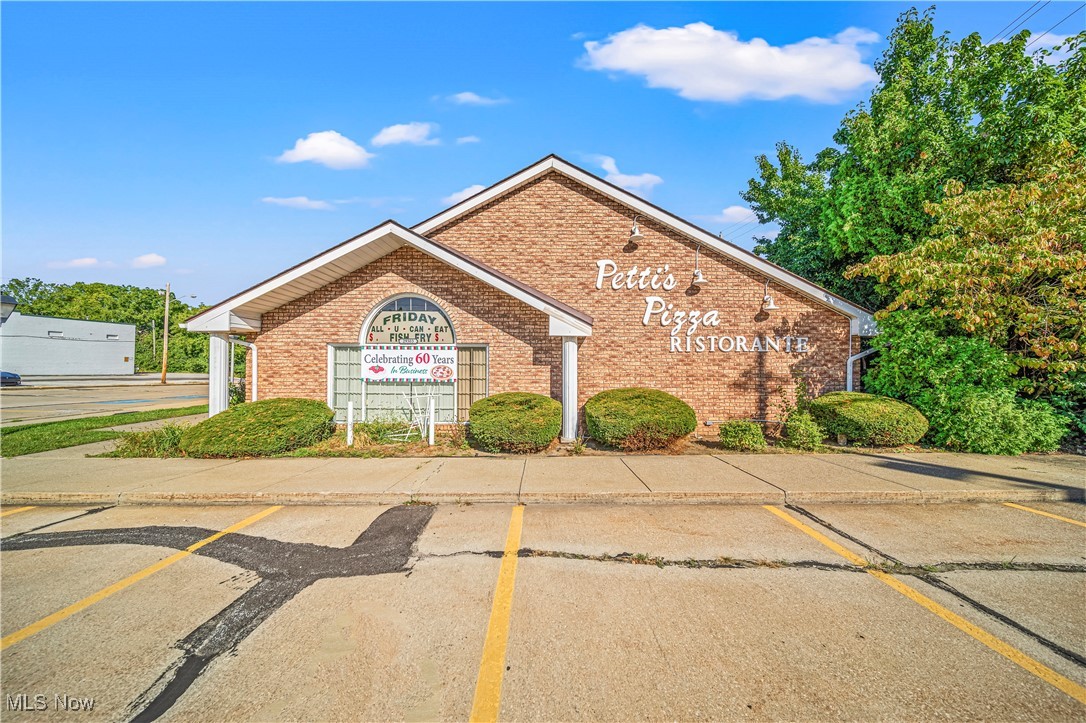 Euclid Ave Sub - Commercial Sale