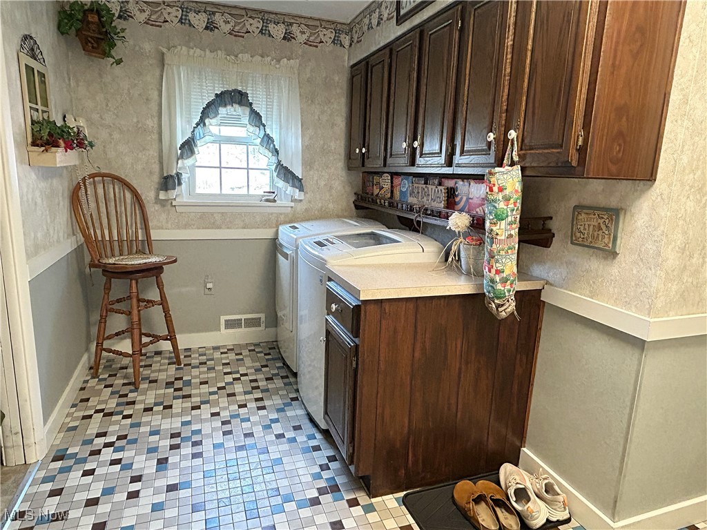 12706 Rockhaven Road, Chesterland, Ohio image 7